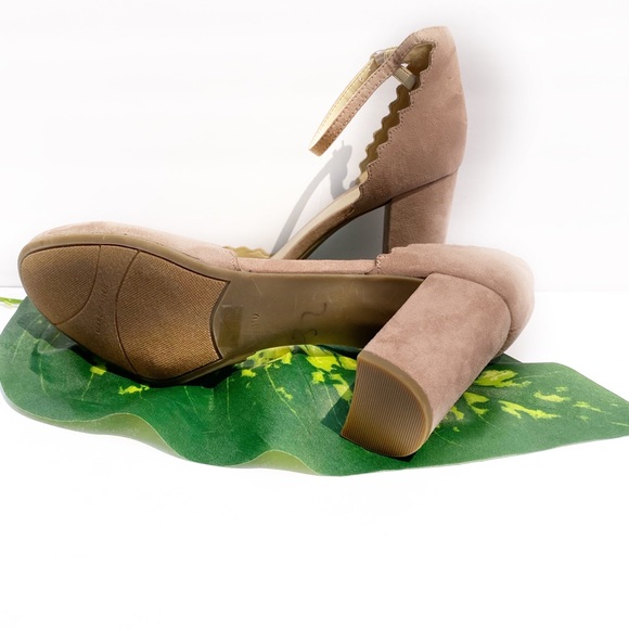 Marc Fisher SAHAR Plush Pink Pumps - Picture 6 of 7